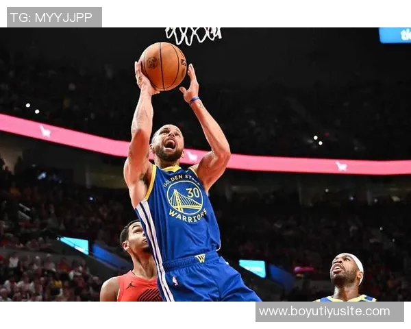 开拓者逆袭勇士三分火力全开命中率大幅提升创佳绩